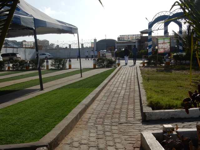 DSCN4705