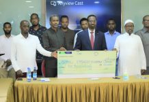 Ganacsato Soomaaliyeed oo $10,000 ugu deeqday dhismaha safaaradda Soomaaliya ee Uganda