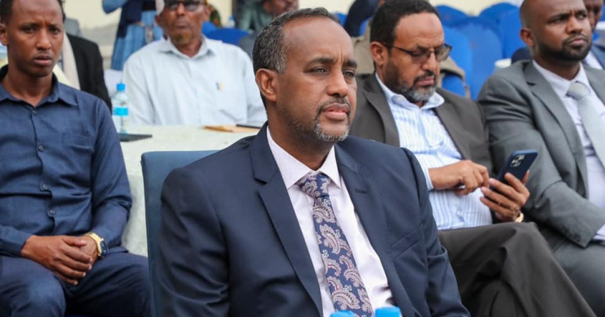 Ra’iisul Wasaare Rooble iyo Golahiisa Wasiirada oo si wada jir ah u daawaday xukunka Maxkamadda Caddaaladda Adduunka “SAWIRRO”